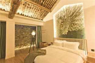 躲在治愈的画框里，寻觅被偷走的那些年丨北京画框里画廊